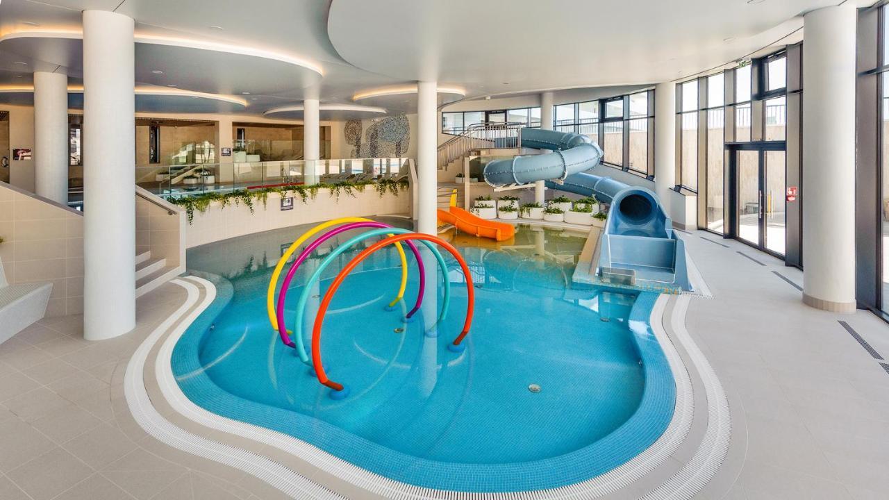 Lux Tukan B001, Polanki Aqua - Колобжег